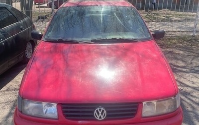Volkswagen Passat B4, 1995 год, 100 000 рублей, 1 фотография
