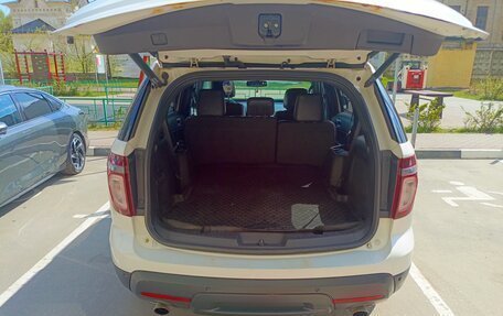 Ford Explorer VI, 2012 год, 1 750 000 рублей, 5 фотография