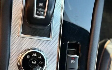 Mitsubishi Outlander, 2023 год, 3 050 000 рублей, 13 фотография