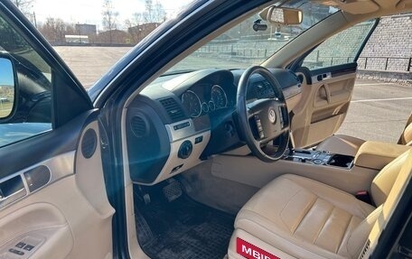 Volkswagen Touareg III, 2007 год, 1 200 000 рублей, 13 фотография