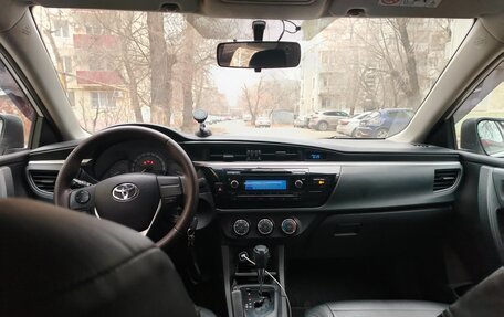 Toyota Corolla, 2013 год, 1 150 000 рублей, 4 фотография