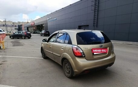 KIA Rio II, 2011 год, 570 000 рублей, 6 фотография