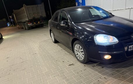 Volkswagen Jetta VI, 2010 год, 605 000 рублей, 14 фотография
