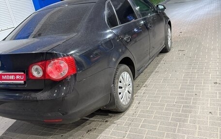 Volkswagen Jetta VI, 2010 год, 605 000 рублей, 10 фотография