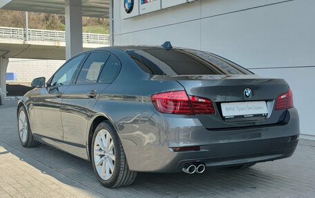 BMW 5 серия, 2016 год, 2 390 000 рублей, 7 фотография