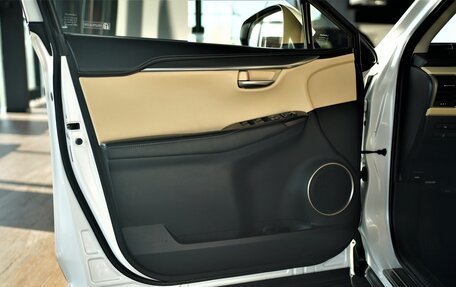 Lexus NX I, 2015 год, 2 900 000 рублей, 12 фотография