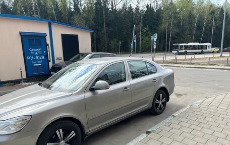 Skoda Octavia, 2011 год, 700 000 рублей, 3 фотография
