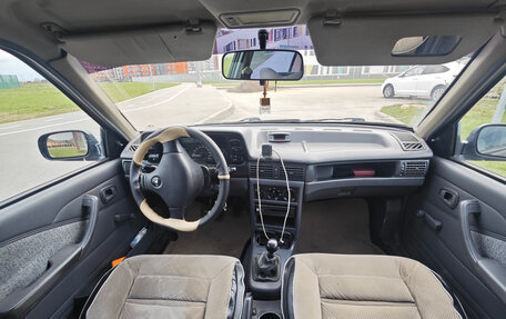 Daewoo Nexia I рестайлинг, 2004 год, 130 000 рублей, 32 фотография