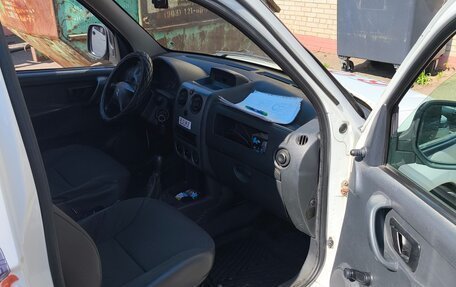 Citroen Berlingo II рестайлинг, 2010 год, 300 000 рублей, 8 фотография