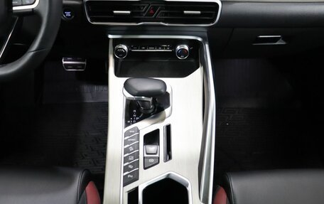 Geely Coolray I, 2023 год, 1 780 000 рублей, 19 фотография