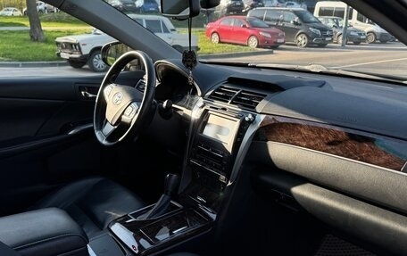 Toyota Camry, 2017 год, 2 200 000 рублей, 14 фотография