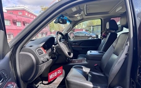 Chevrolet Tahoe III, 2013 год, 2 500 000 рублей, 3 фотография