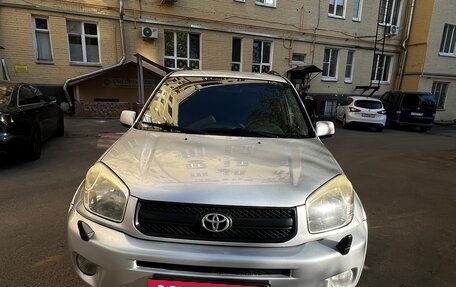 Toyota RAV4, 2004 год, 570 000 рублей, 4 фотография