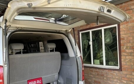 Hyundai Grand Starex Grand Starex I рестайлинг 2, 2008 год, 1 300 000 рублей, 13 фотография
