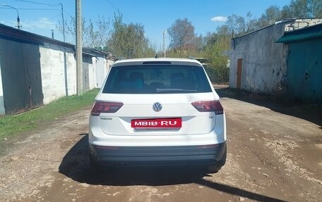 Volkswagen Tiguan II, 2017 год, 2 200 000 рублей, 2 фотография