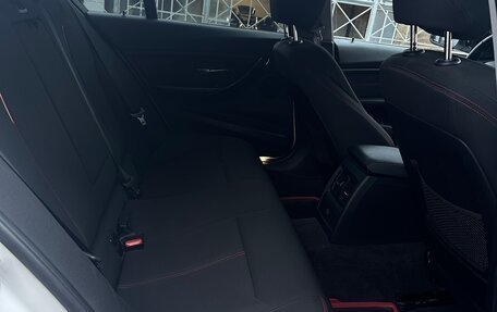 BMW 3 серия, 2013 год, 1 890 000 рублей, 13 фотография