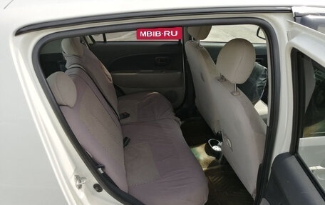 Toyota Passo III, 2004 год, 320 000 рублей, 16 фотография