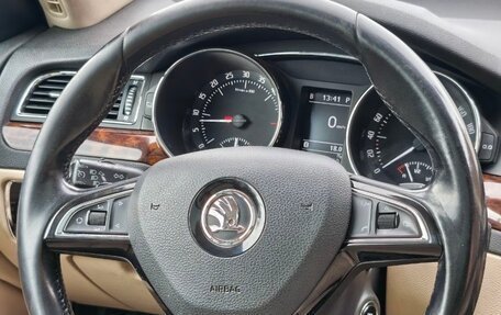 Skoda Superb III рестайлинг, 2014 год, 1 400 000 рублей, 14 фотография