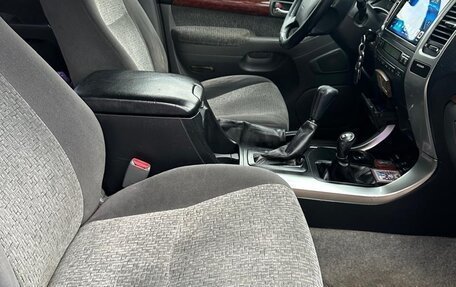 Toyota Land Cruiser Prado 120 рестайлинг, 2007 год, 1 550 000 рублей, 4 фотография