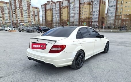 Mercedes-Benz C-Класс, 2011 год, 900 000 рублей, 5 фотография