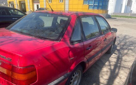 Volkswagen Passat B4, 1995 год, 100 000 рублей, 3 фотография