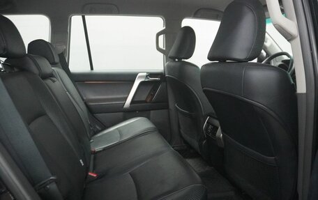 Toyota Land Cruiser Prado 150 рестайлинг 2, 2010 год, 3 263 000 рублей, 10 фотография