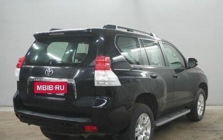 Toyota Land Cruiser Prado 150 рестайлинг 2, 2010 год, 3 263 000 рублей, 8 фотография