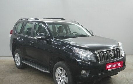 Toyota Land Cruiser Prado 150 рестайлинг 2, 2010 год, 3 263 000 рублей, 3 фотография