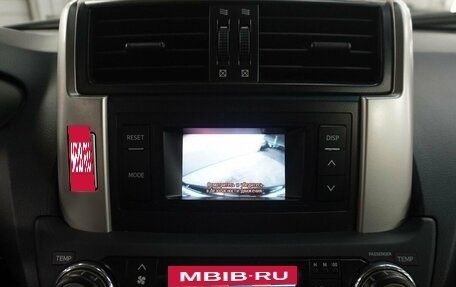 Toyota Land Cruiser Prado 150 рестайлинг 2, 2010 год, 3 263 000 рублей, 12 фотография