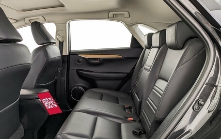 Lexus NX I, 2016 год, 2 850 000 рублей, 18 фотография
