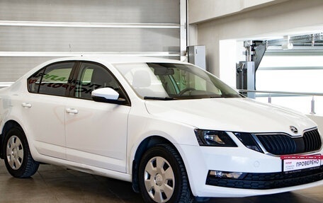 Skoda Octavia, 2019 год, 1 395 000 рублей, 3 фотография