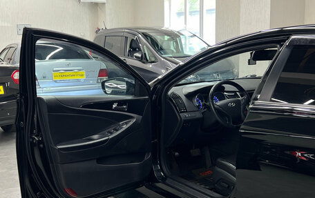 Hyundai Sonata VI, 2010 год, 1 247 000 рублей, 8 фотография
