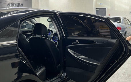 Hyundai Sonata VI, 2010 год, 1 247 000 рублей, 17 фотография