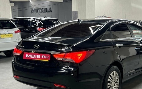 Hyundai Sonata VI, 2010 год, 1 247 000 рублей, 23 фотография