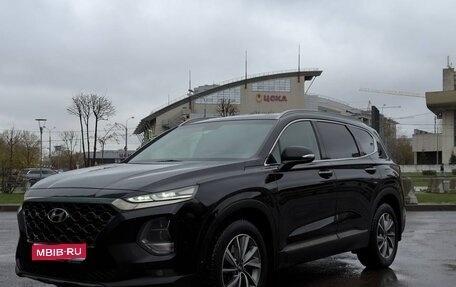 Hyundai Santa Fe IV, 2018 год, 3 050 000 рублей, 1 фотография