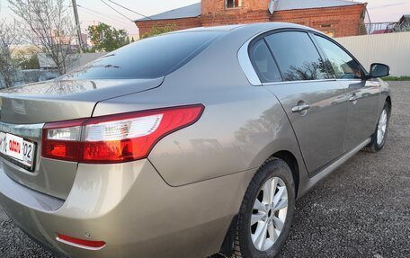 Renault Latitude I, 2013 год, 680 000 рублей, 2 фотография