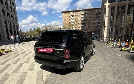Land Rover Range Rover IV рестайлинг, 2018 год, 6 950 000 рублей, 3 фотография