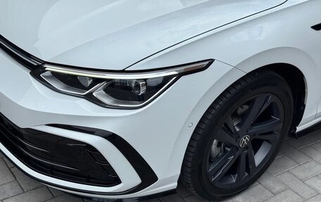 Volkswagen Golf VIII, 2022 год, 2 580 000 рублей, 7 фотография