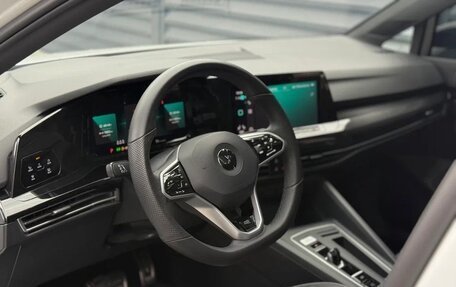 Volkswagen Golf VIII, 2022 год, 2 580 000 рублей, 22 фотография