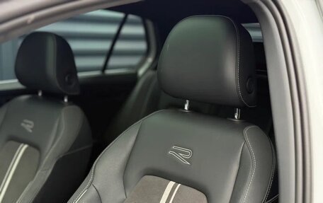 Volkswagen Golf VIII, 2022 год, 2 580 000 рублей, 15 фотография