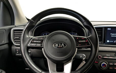 KIA Sportage IV рестайлинг, 2021 год, 2 650 000 рублей, 21 фотография