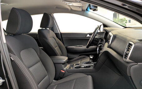 KIA Sportage IV рестайлинг, 2021 год, 2 650 000 рублей, 23 фотография