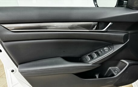 Honda Accord IX рестайлинг, 2022 год, 2 800 000 рублей, 9 фотография