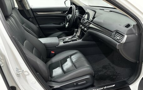 Honda Accord IX рестайлинг, 2022 год, 2 800 000 рублей, 16 фотография