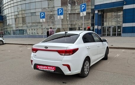 KIA Rio IV, 2019 год, 850 000 рублей, 2 фотография