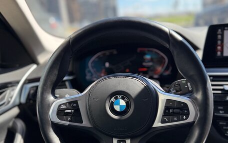 BMW 5 серия, 2019 год, 2 690 000 рублей, 11 фотография