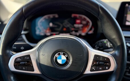 BMW 5 серия, 2019 год, 2 690 000 рублей, 12 фотография