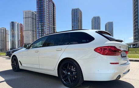 BMW 5 серия, 2019 год, 2 690 000 рублей, 7 фотография