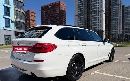 BMW 5 серия, 2019 год, 2 690 000 рублей, 3 фотография