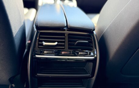 BMW 5 серия, 2019 год, 2 690 000 рублей, 15 фотография